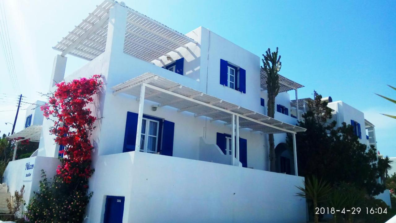 Nicos Studios & Apartments 로갈라스 외부 사진
